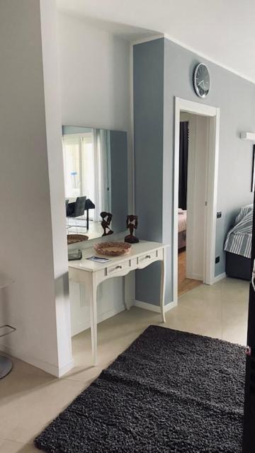 Le Chicche Del Porto Riviera Lägenhet Genua Exteriör bild